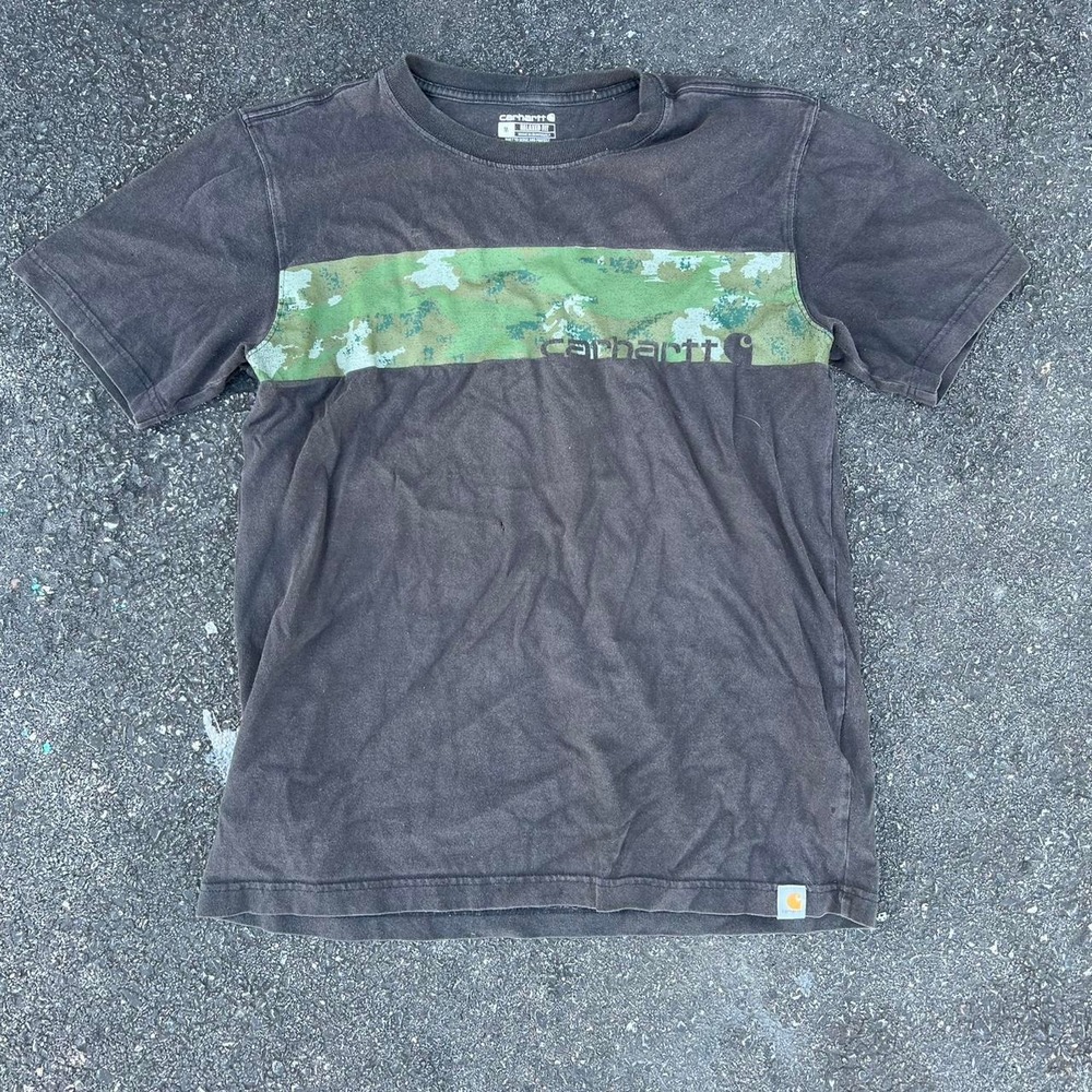 Classic Carhartt Shirt size M